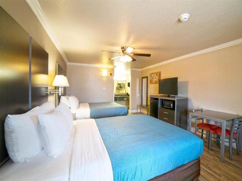 Econo Lodge Inn & Suites Корпус-Кристи Экстерьер фото