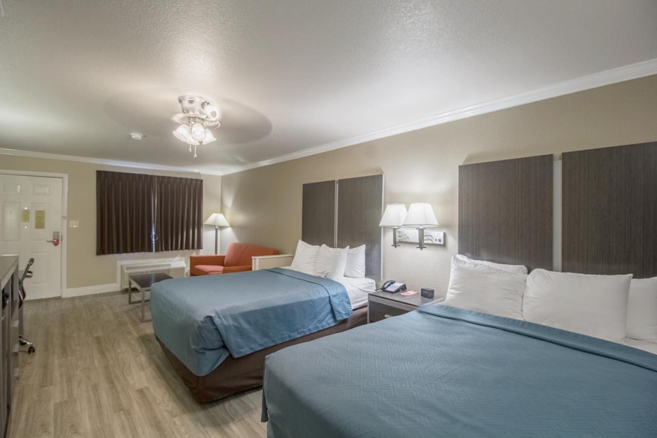 Econo Lodge Inn & Suites Корпус-Кристи Экстерьер фото