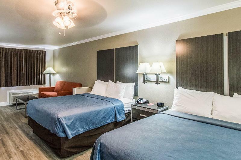 Econo Lodge Inn & Suites Корпус-Кристи Экстерьер фото
