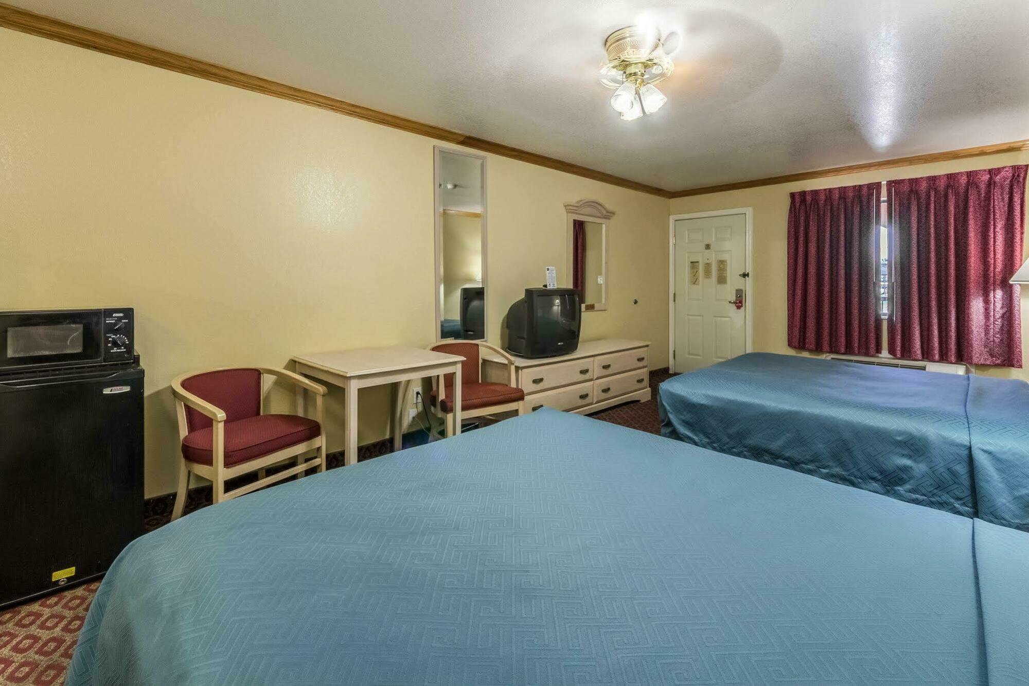 Econo Lodge Inn & Suites Корпус-Кристи Экстерьер фото
