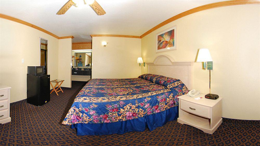 Econo Lodge Inn & Suites Корпус-Кристи Экстерьер фото